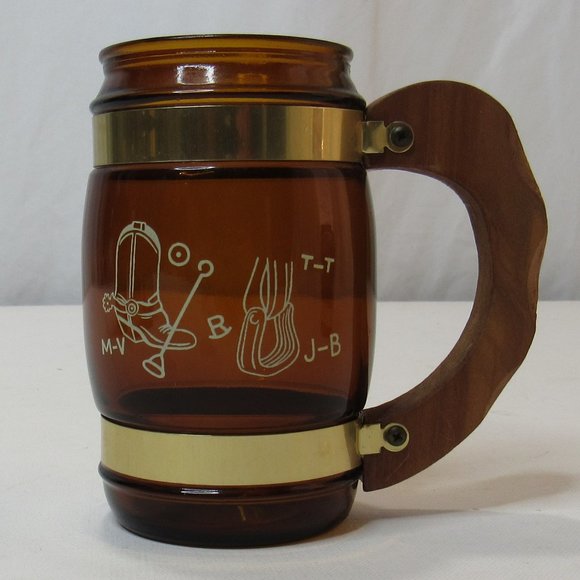 Vintage Siesta Ware Brown Barrel Amber Glass Mug Wood Handle Brass Trim Set of 5 - Picture 7 of 12